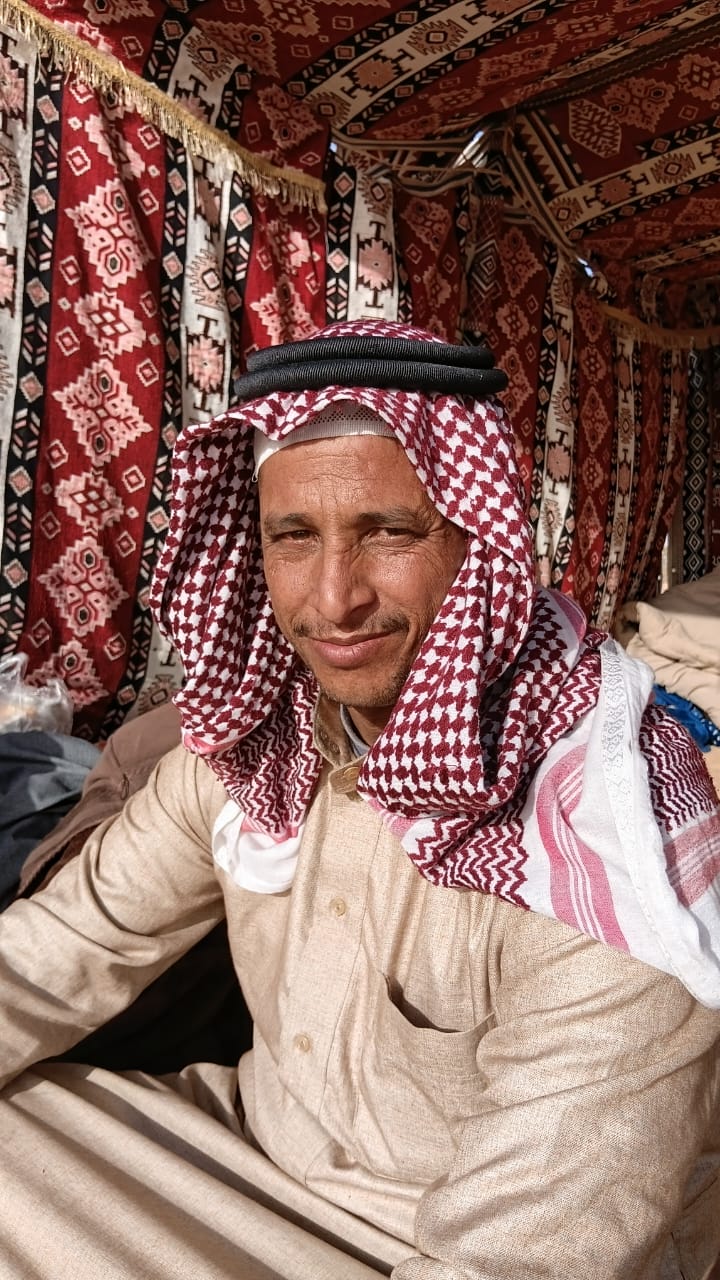 خالد عميرة.. هجان مصري حمل شغف الهجن من صحراء سيناء إلى ميادين السباق العربية